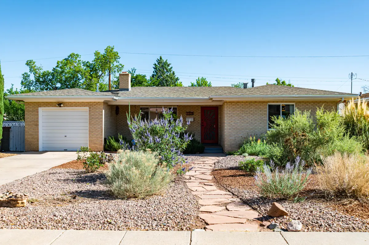 4709 Trumbull Avenue Se, Albuquerque, NM 87108 - #1