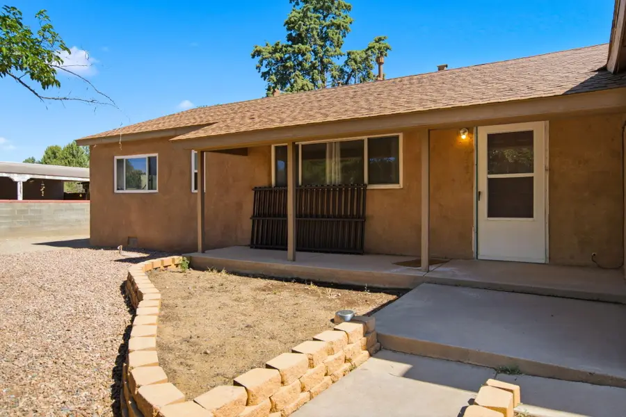 105 Green Valley Road Nw, Albuquerque, NM 87107 - #3
