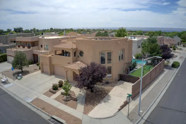 7211 Torin Drive Ne, Albuquerque, NM 87122