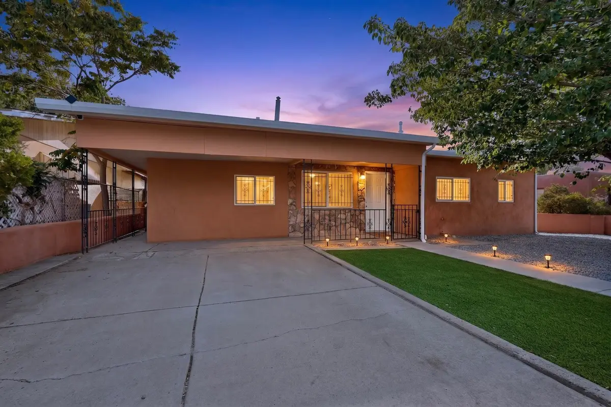 347 62nd Street Nw, Albuquerque, NM 87105 - #1