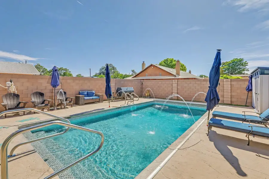 412 El Pueblo Road Nw, Los Ranchos De Albuquerque, NM 87114 - #3