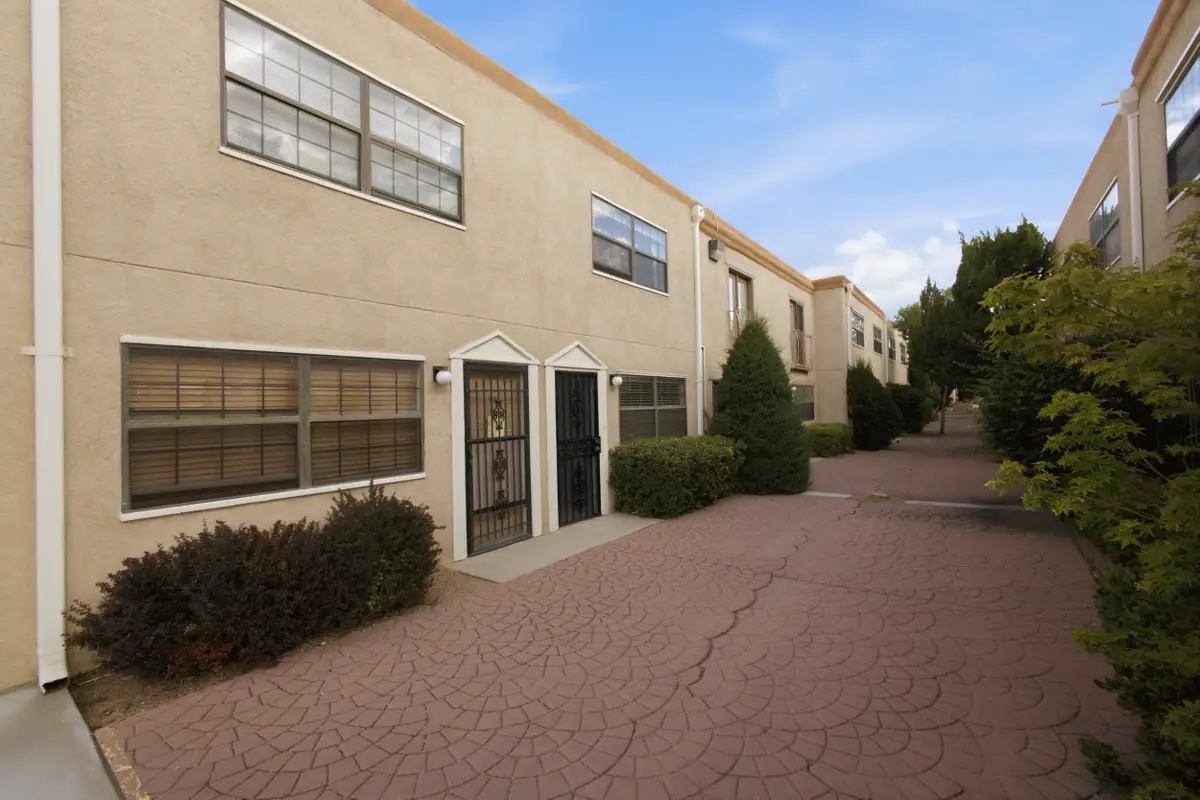 6041 Sequoia Road Nw #APT C13, Albuquerque, NM 87120 - #1