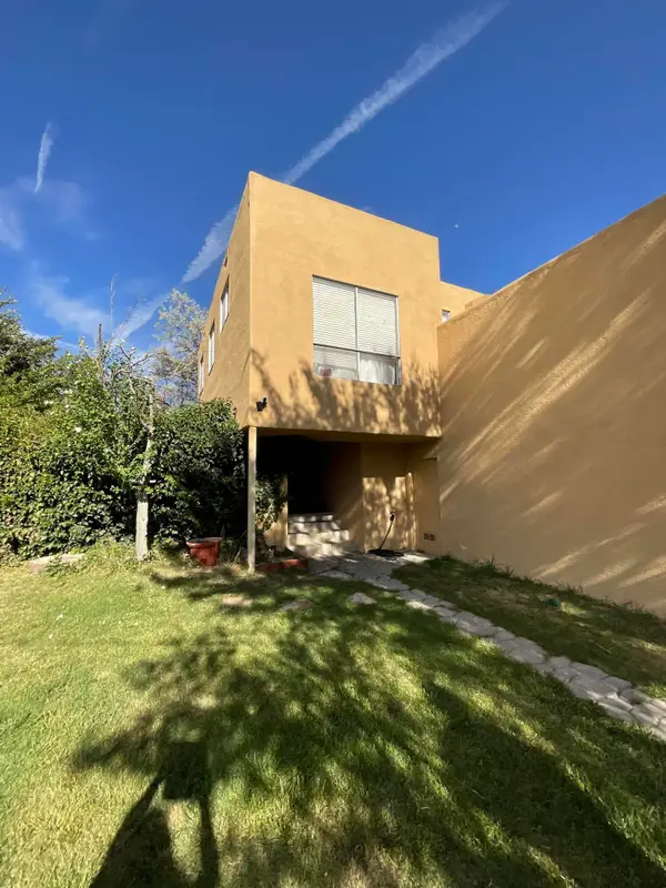 3608 General Patch Street Ne, Albuquerque, NM 87111
