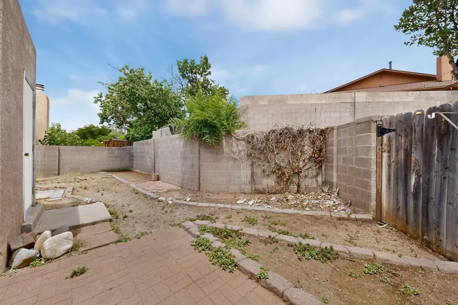 1824 Father Sky Street Ne, Albuquerque, NM 87112 - #3