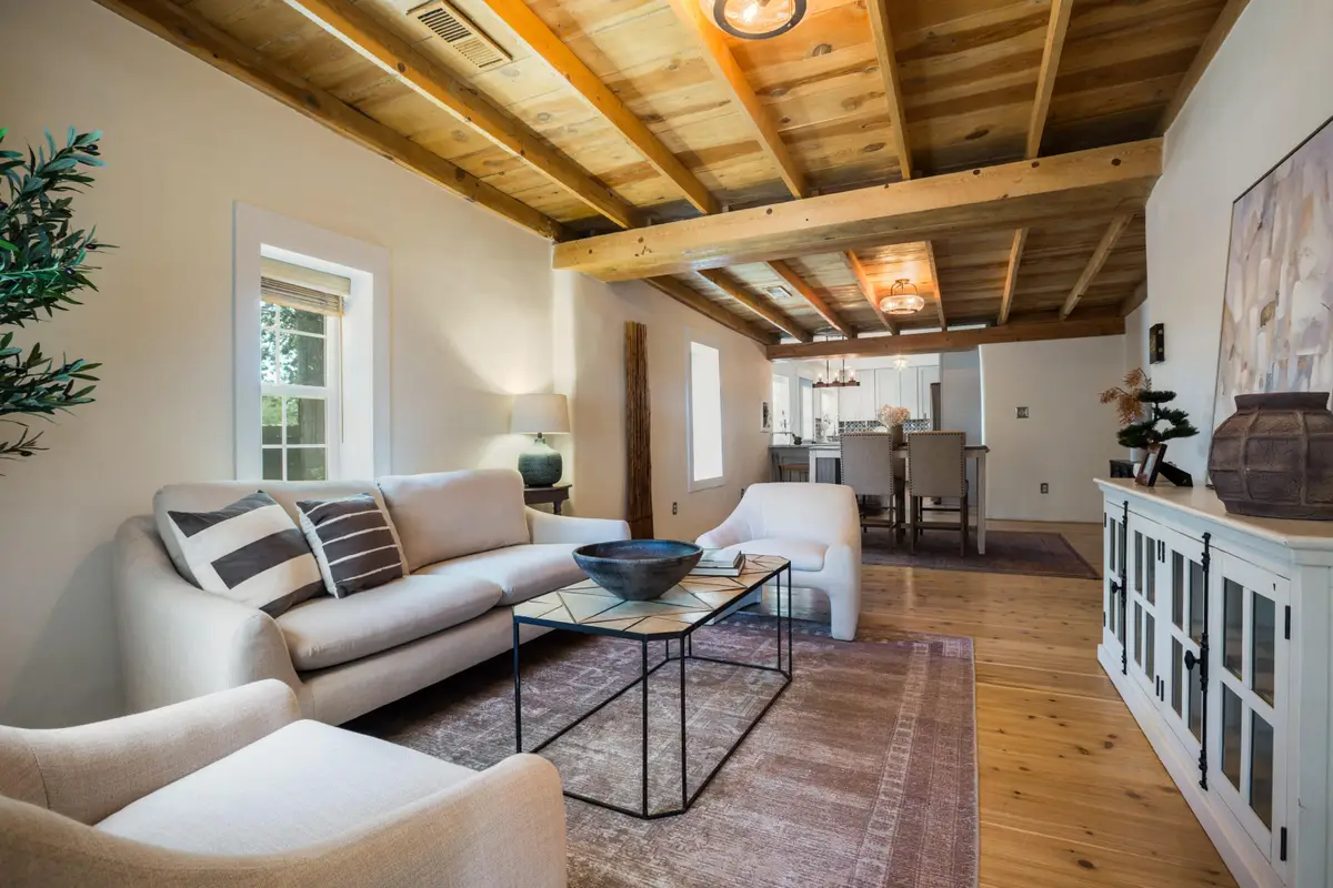 1801 Calle Pequeno Nw, Albuquerque, NM 87107 - #1
