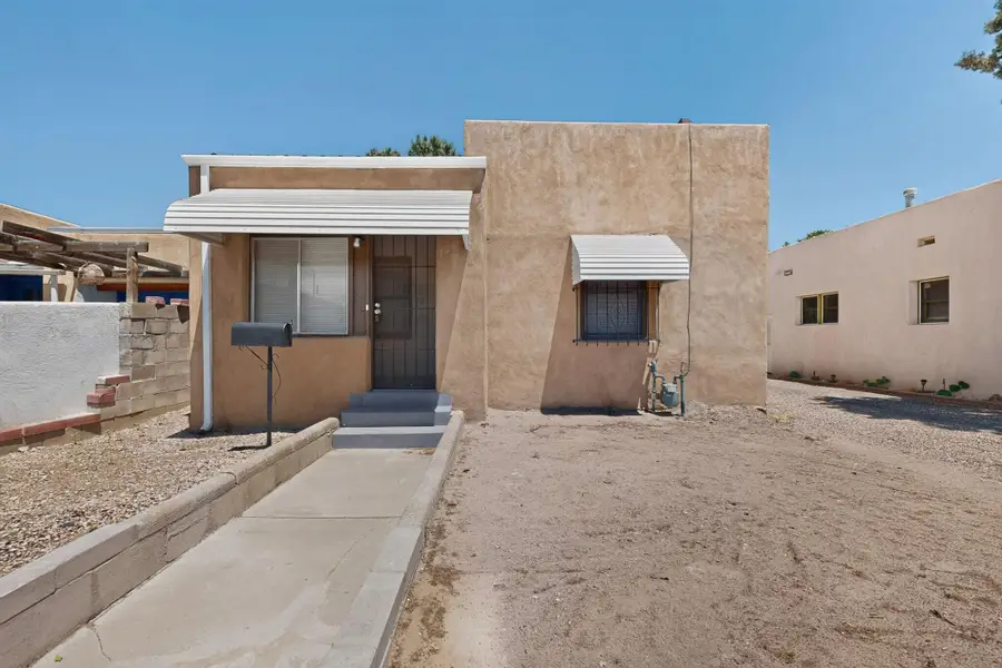 414 8th Street Nw, Albuquerque, NM 87102 - #2