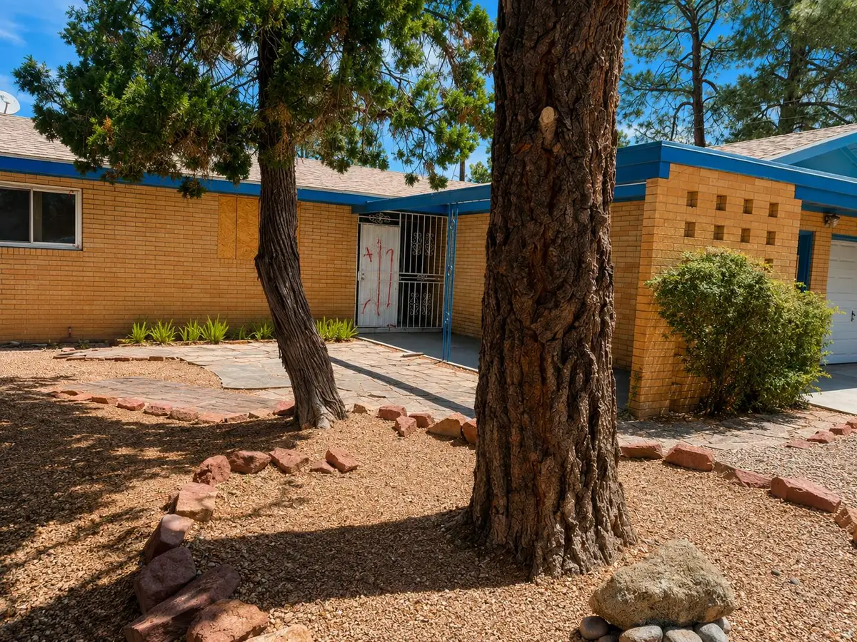 6101 Mitchell Avenue Se, Albuquerque, NM 87108 - #1