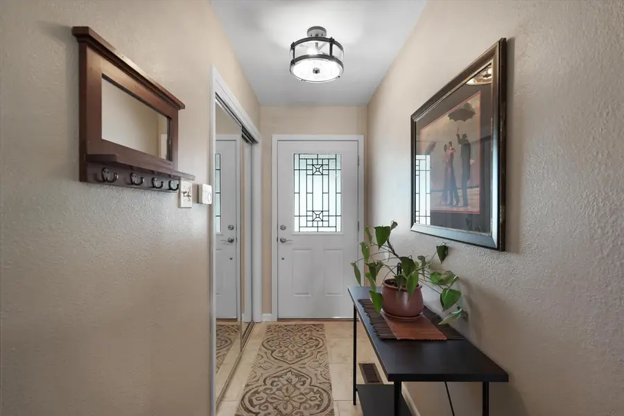 12112 Apache Avenue Ne, Albuquerque, NM 87112 - #3