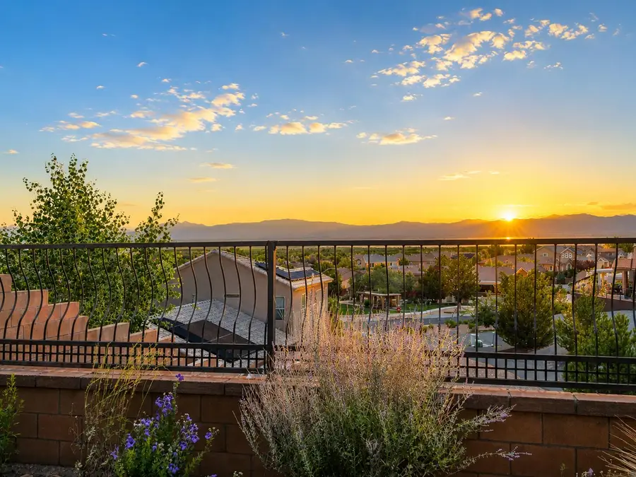 1765 W Valle Vista Road Nw, Los Lunas, NM 87031 - #2