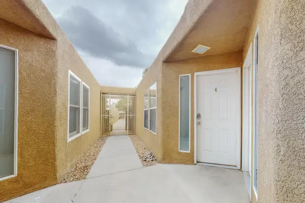 1406 Pennsylvania Street Ne #4, Albuquerque, NM 87110