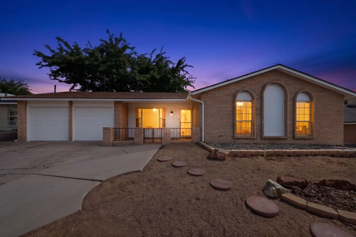 6424 Louise Place Ne, Albuquerque, NM 87109 - #1