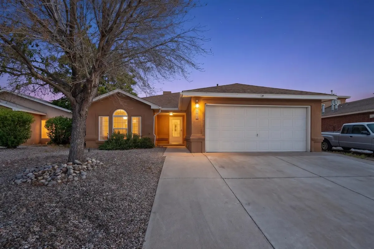 6612 Tauton Road Nw, Albuquerque, NM 87120 - #1