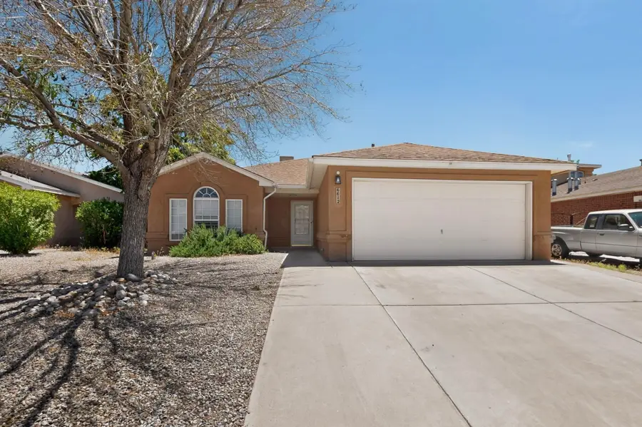 6612 Tauton Road Nw, Albuquerque, NM 87120 - #2