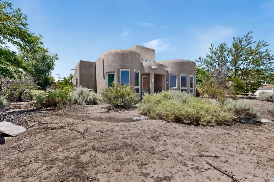 493 Angel Road Ne, Corrales, NM 87048 - #3
