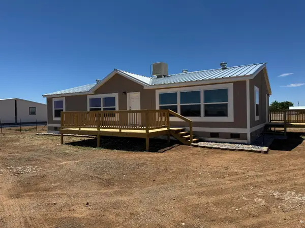 27 Manzano Street, Moriarty, NM 87035