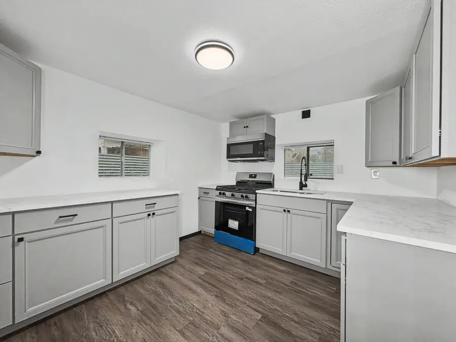 2800 Duranes Road Nw, Albuquerque, NM 87104 - #3