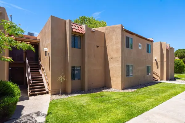 903 Country Club Drive Se #APT G, Rio Rancho, NM 87124