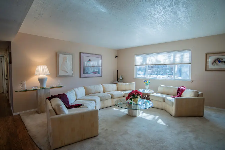 6436 Colleen Avenue Ne, Albuquerque, NM 87109 - #3