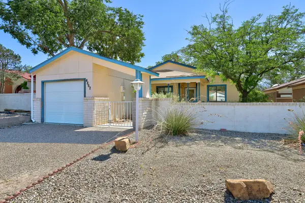 4862 Platinum Loop Ne, Rio Rancho, NM 87124