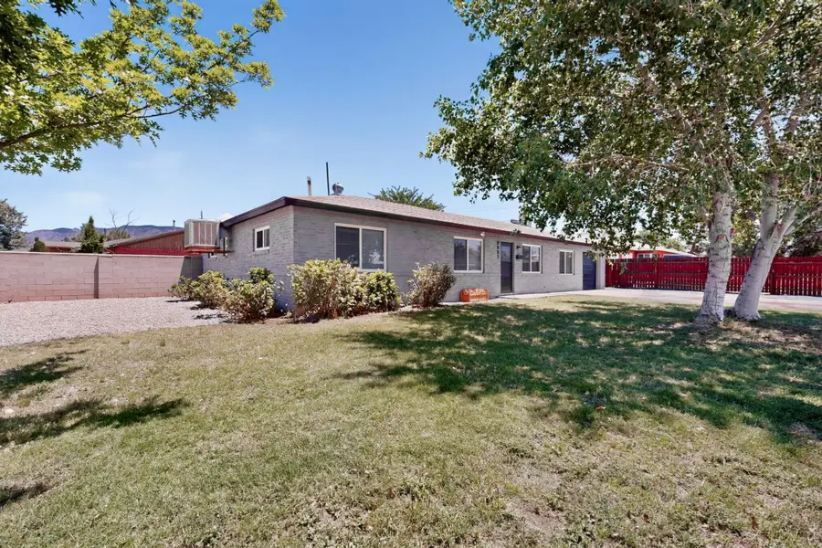 8803 Los Arboles Avenue Ne, Albuquerque, NM 87112 - #3