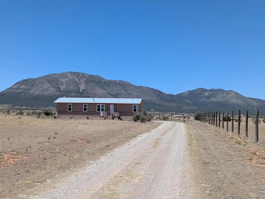 5 Northland Road, Edgewood, NM 87015 - #3