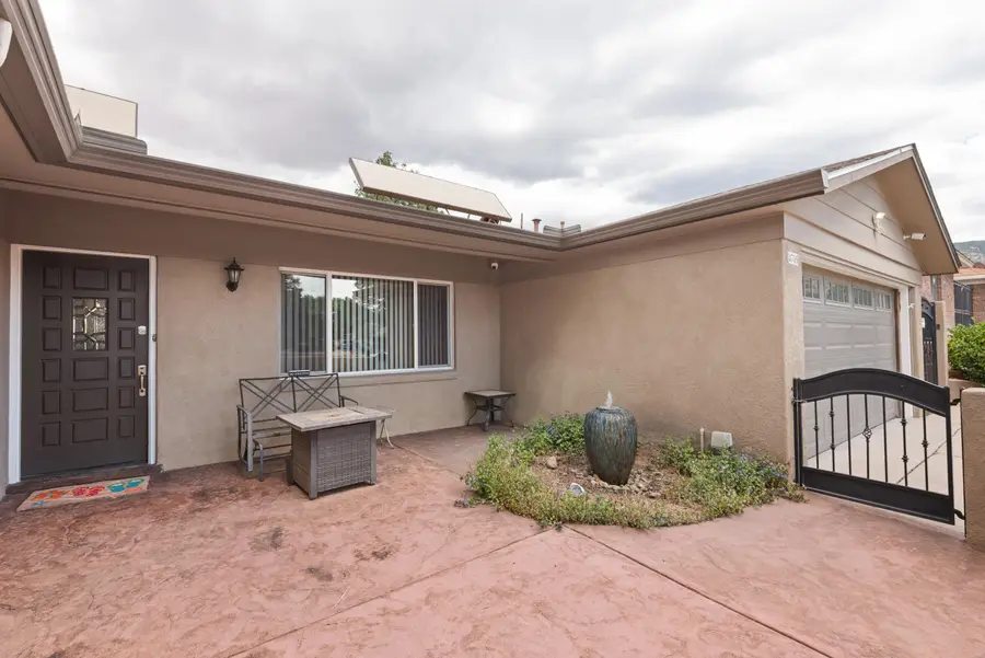4705 Oahu Drive Ne, Albuquerque, NM 87111 - #3