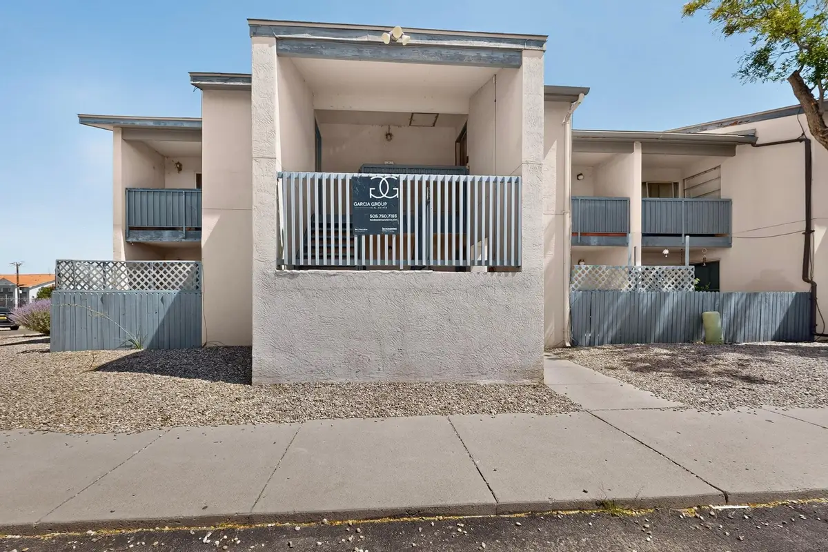 4601 Carlisle Boulevard Ne #APT A1, Albuquerque, NM 87109 - #1