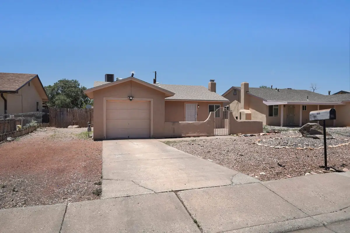 241 Shirley Street Ne, Albuquerque, NM 87123 - #1
