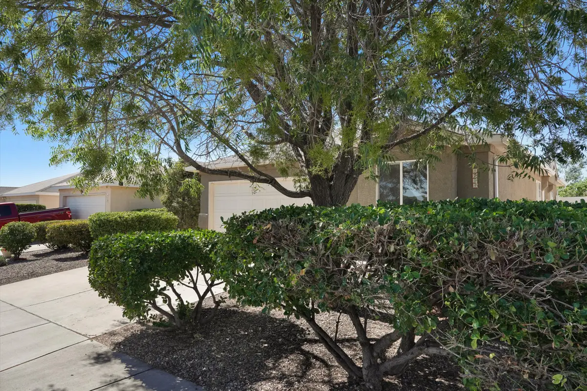 8724 N La Vida Lane Sw, Albuquerque, NM 87121 - #1