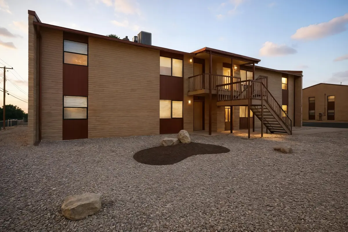 1301-1325 Fillmore Avenue, Alamogordo, NM 88310 - #1