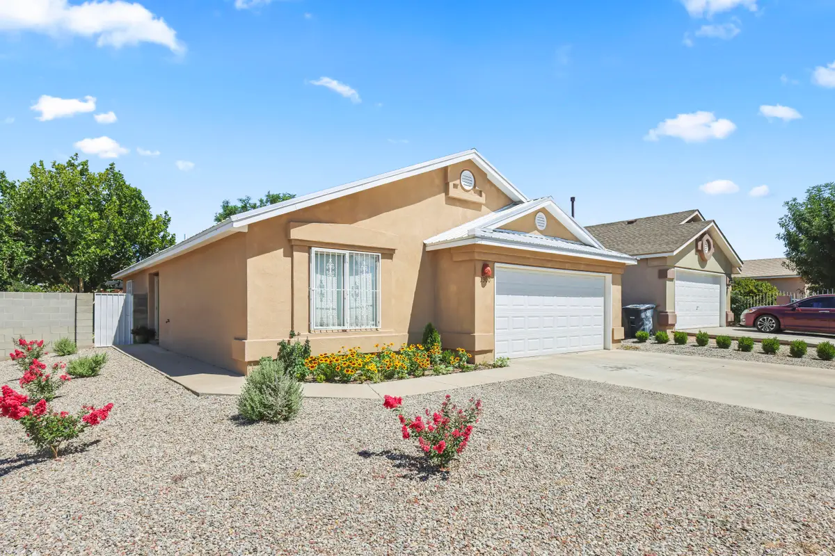 2300 Cosmos Drive Sw, Albuquerque, NM 87121 - #1