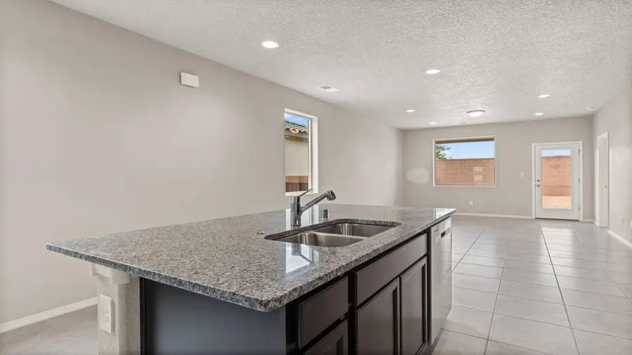 4 El Nido Court Sw, Los Lunas, NM 87031 - #2