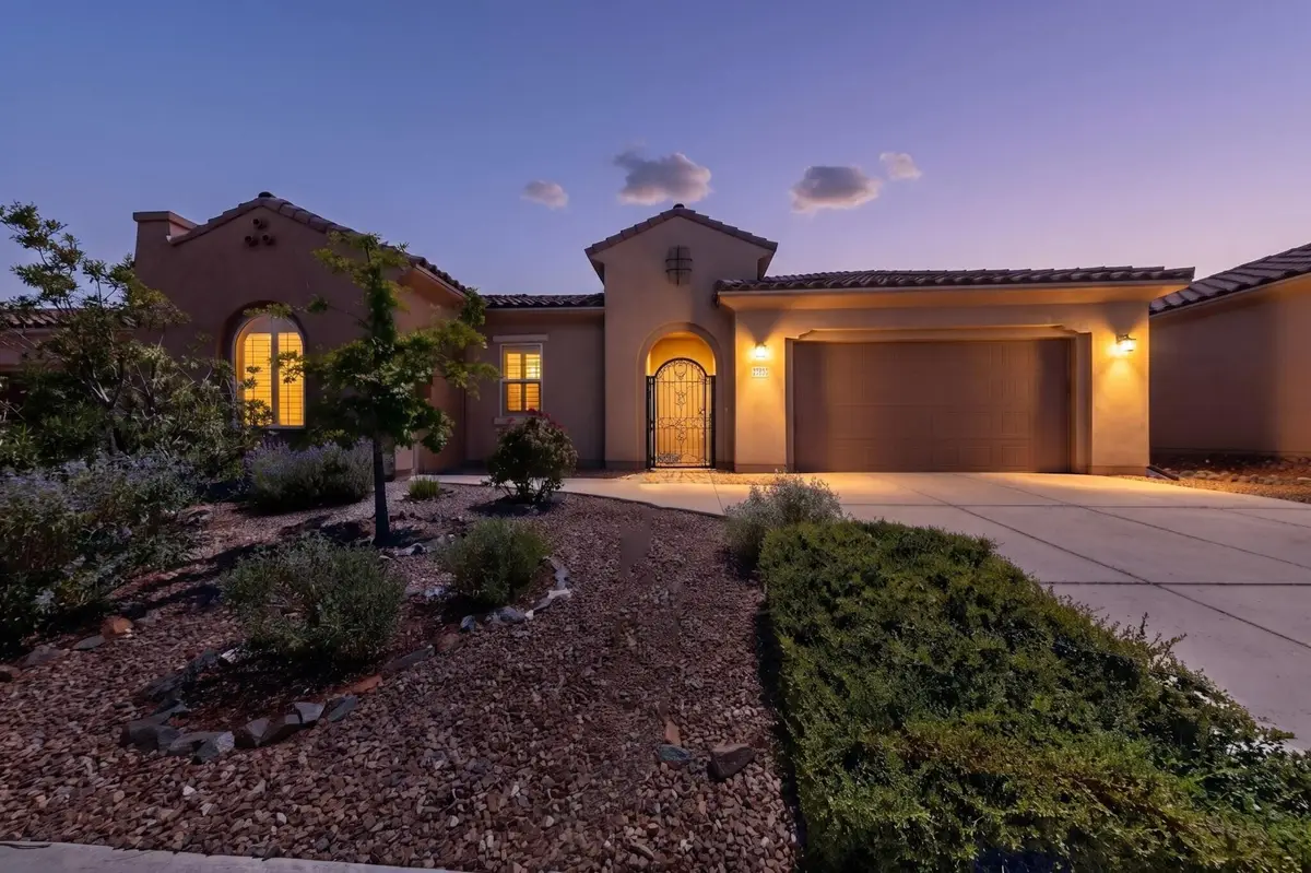 4707 Lluvia Encantada, Santa Fe, NM 87507 - #1