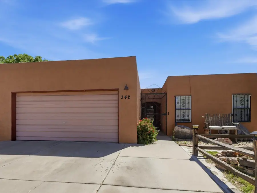 342 Sunset Farm Place Sw, Albuquerque, NM 87105 - #3