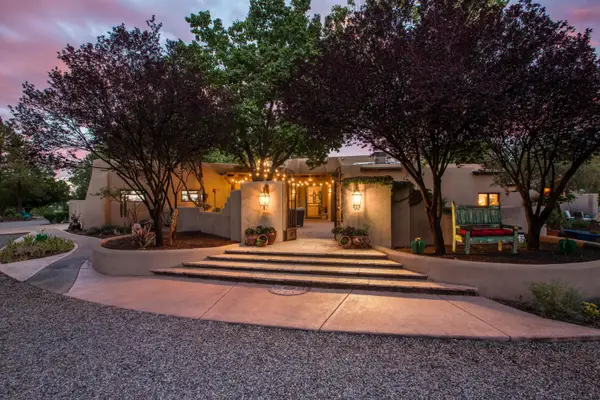 178 El Camino Campo, Corrales, NM 87048