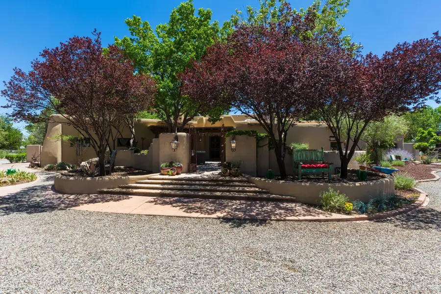 178 El Camino Campo, Corrales, NM 87048 - #2