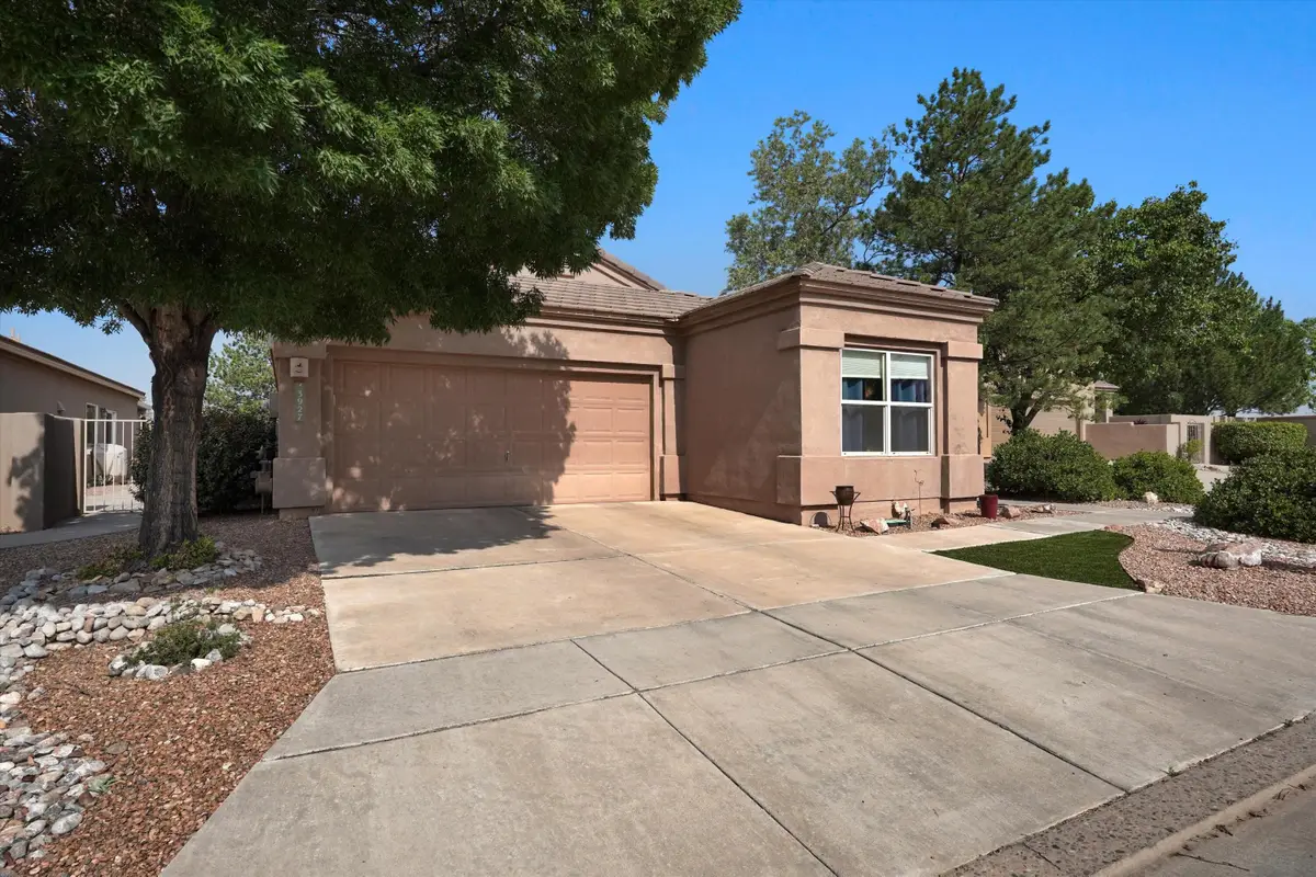 3927 Tundra Swan Court Nw, Albuquerque, NM 87120 - #1