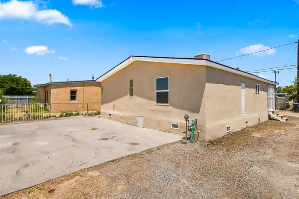 2818 John Street Se, Albuquerque, NM 87102