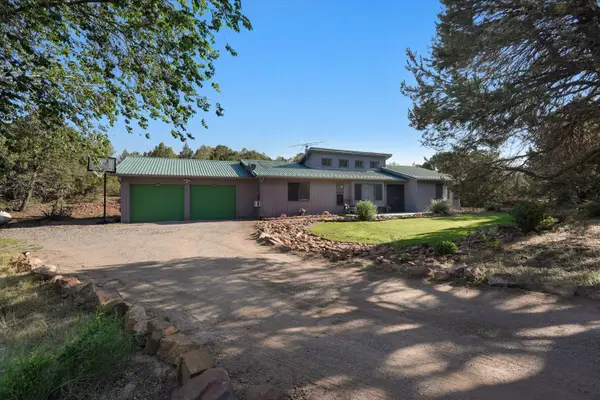 14 Juniper Ridge Road, Tijeras, NM 87059