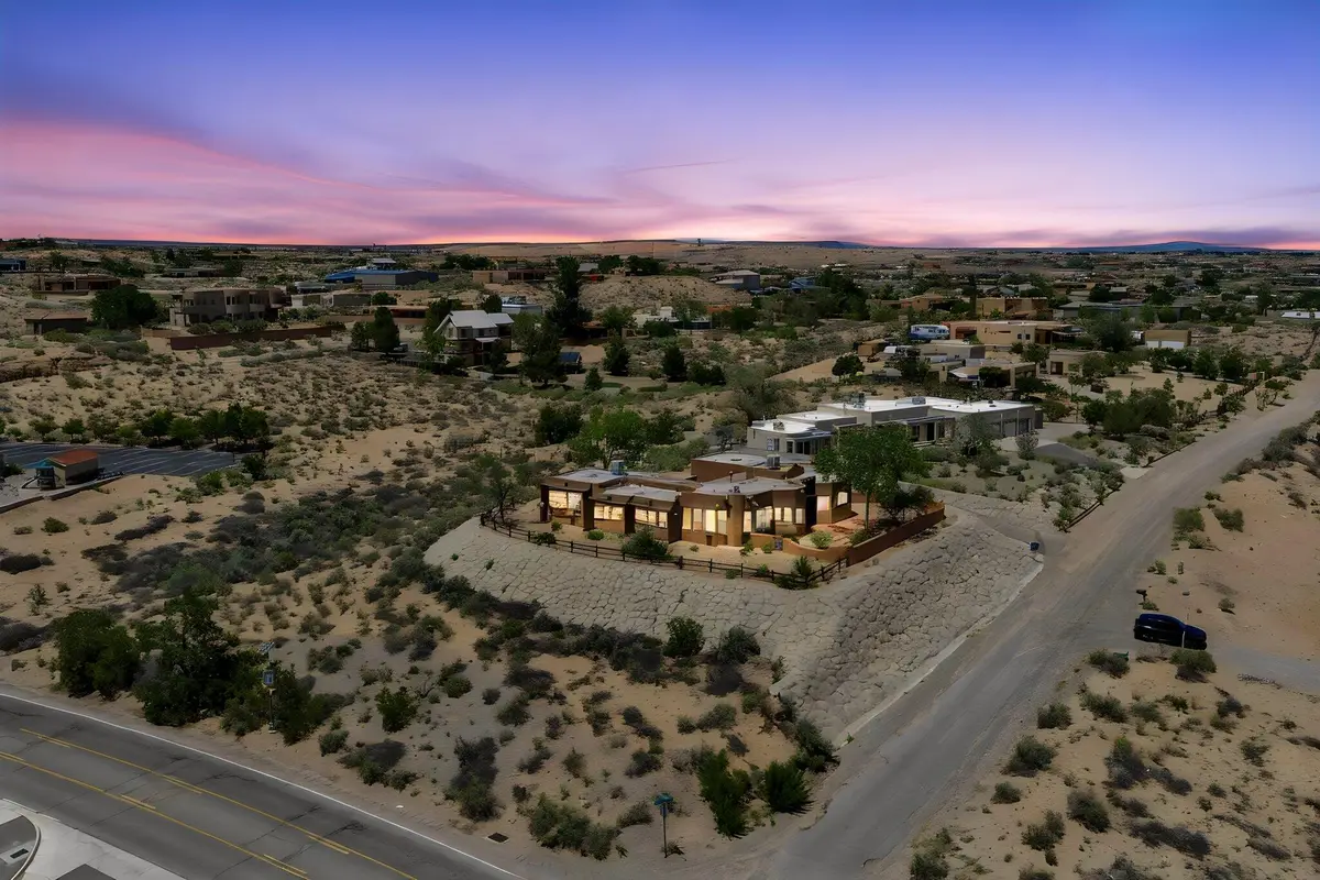 1201 Chihuahua Road Ne, Rio Rancho, NM 87144 - #1