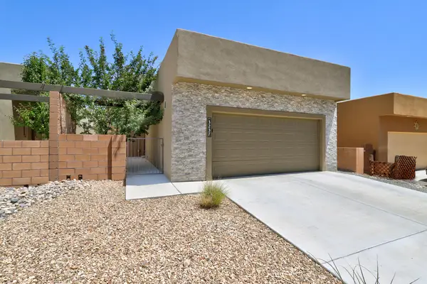 3237 Oakmount Drive Se, Rio Rancho, NM 87124
