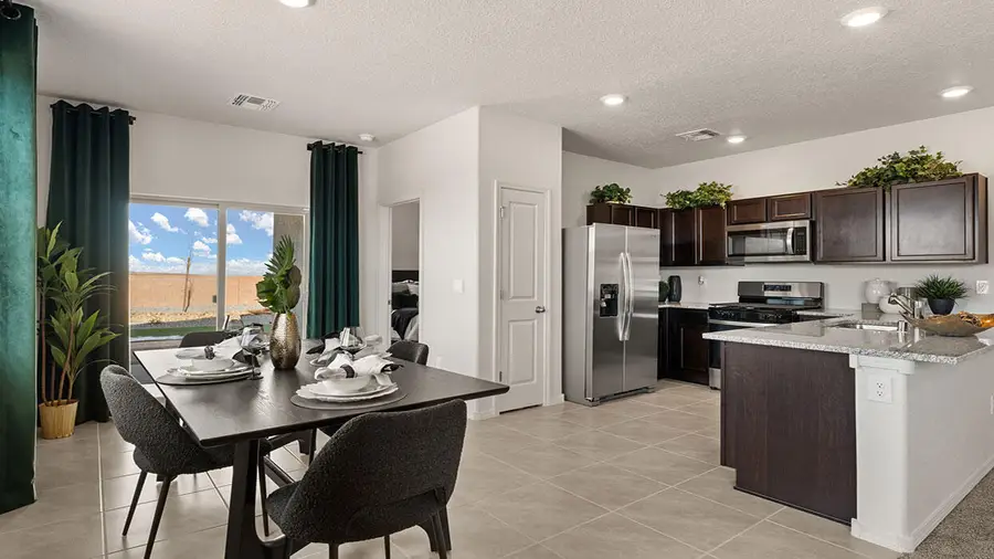 8 E El Nido Court, Los Lunas, NM 87031 - #2