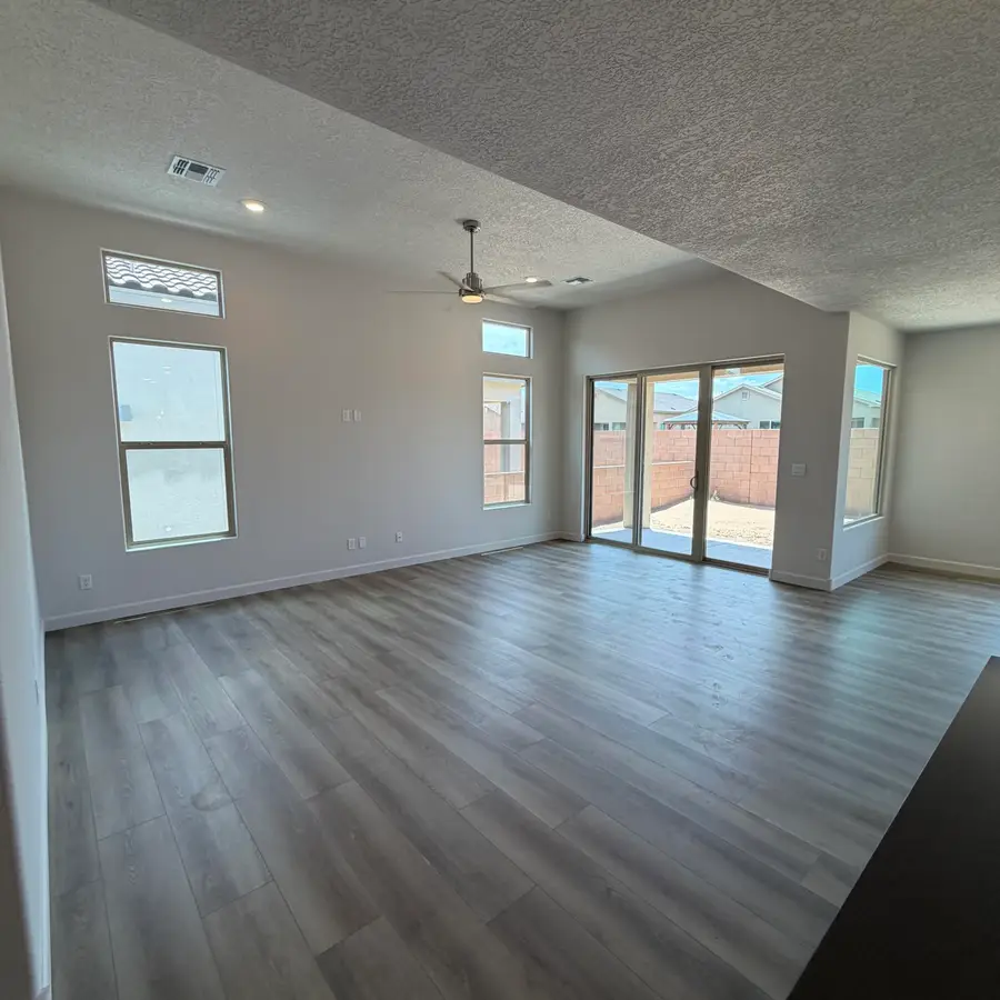 2474 Travertine Avenue Ne, Rio Rancho, NM 87144 - #3