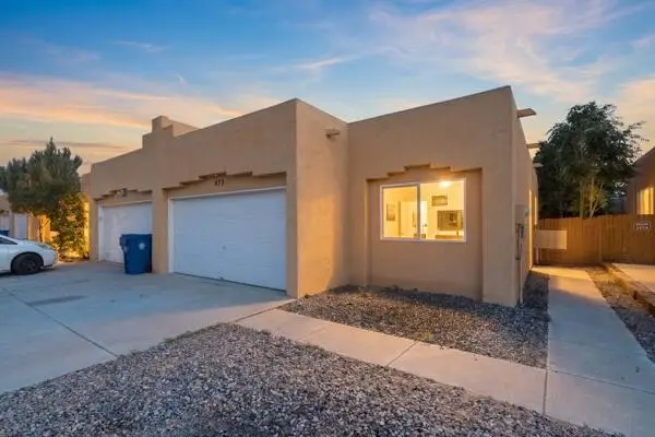 473 Garden Avenue Sw, Los Lunas, NM 87031