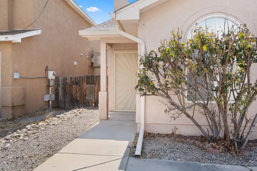 1805 Yarbrough Place Nw, Albuquerque, NM 87120 - #3