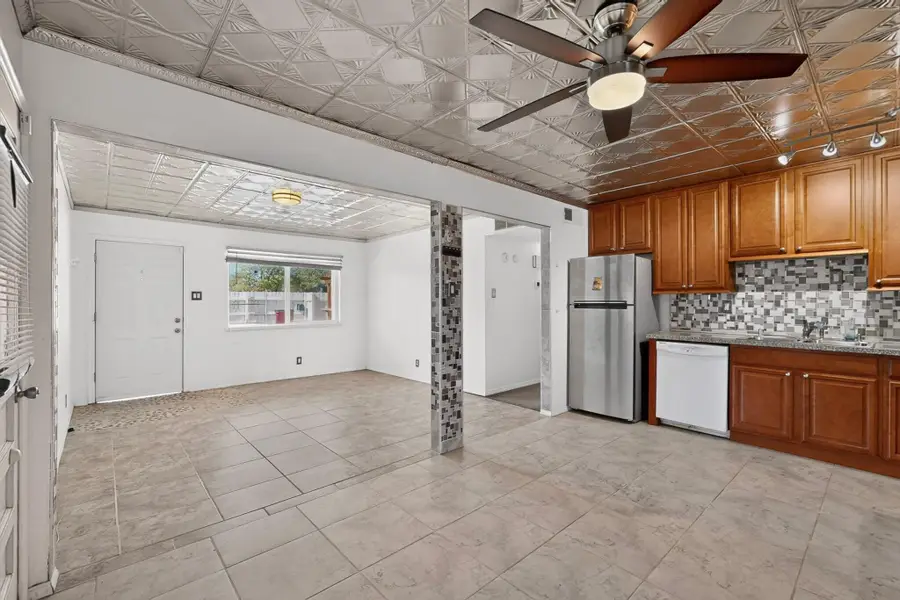 714 Scheaffer Drive, Belen, NM 87002 - #2