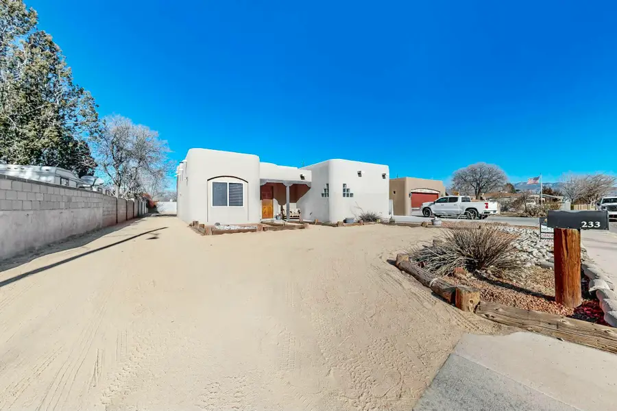 233 Shangri La Court Nw, Albuquerque, NM 87107 - #2