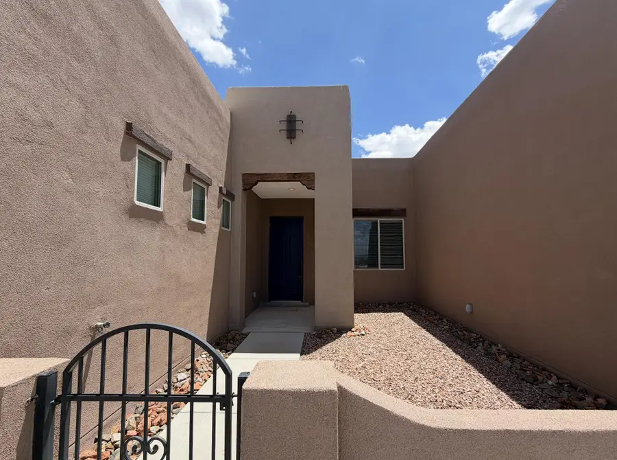 4689 Lluvia Encantada, Santa Fe, NM 87507 - #2