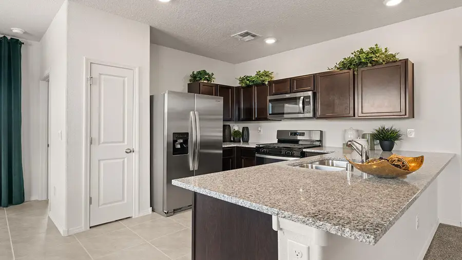 8 Seguro Court Nw, Los Lunas, NM 87031 - #3