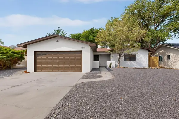 7811 Buckboard Avenue Ne, Albuquerque, NM 87109